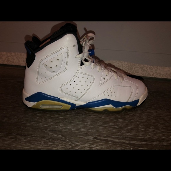 jordan 6s blue